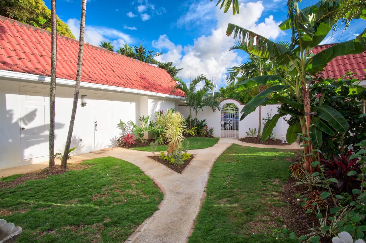 Sunspot Villa Runaway Bay Exteriör bild